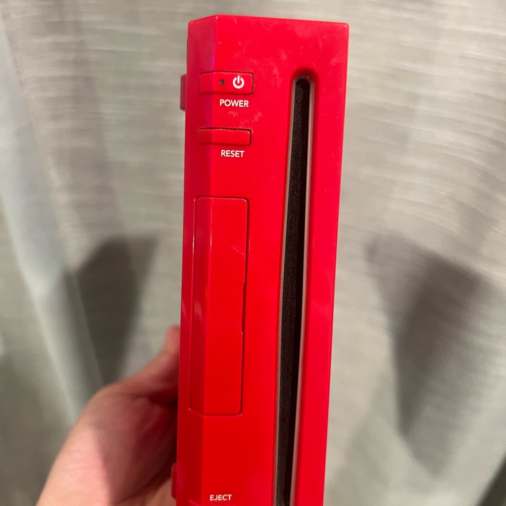 Wii console - Red